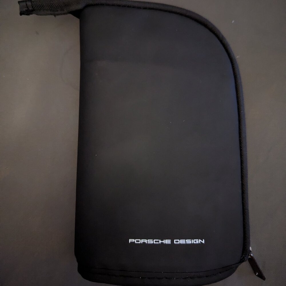 Porsche Design Lufthansa Business Class Travel Amenity Cooler Bag